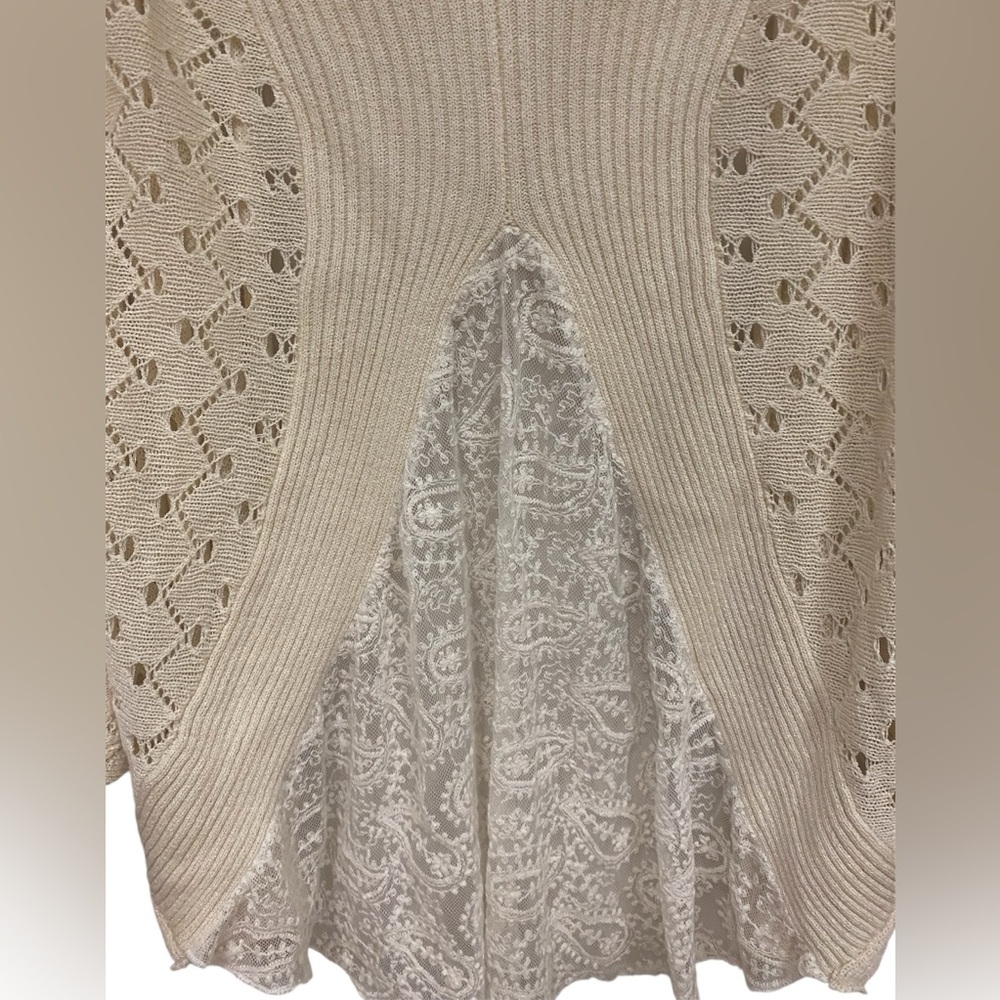 Mystree Cardigan Dolman Sleeve Women’s Size Small Ivory Lace Inlay Whimsical - Picture 4 of 5